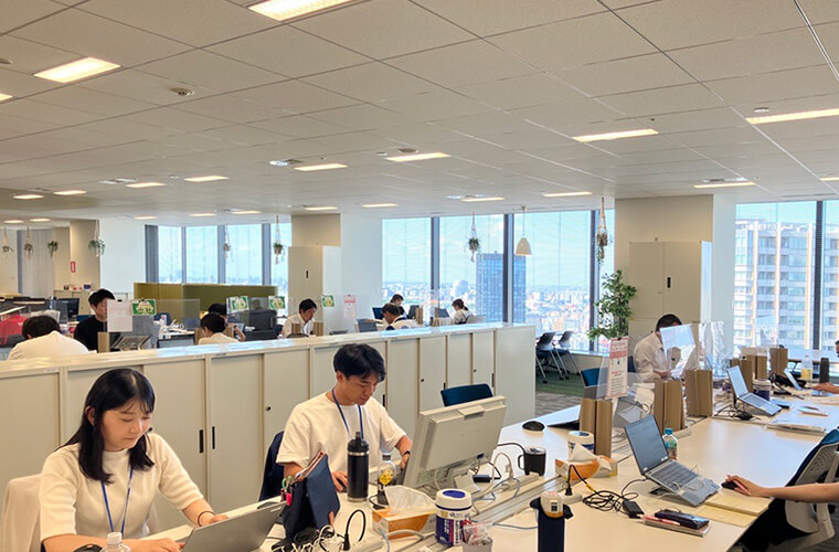 職場の様子